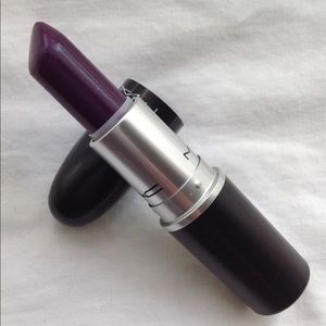 MAC Pure Heroine LE lipstick